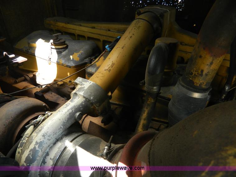 image for item H2436 Caterpillar 623B elevating motor scraper