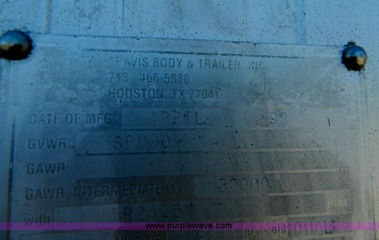 image for item H2437 1998 Travis end dump trailer