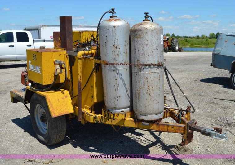 image for item H2806 Cimline asphalt crack fill trailer