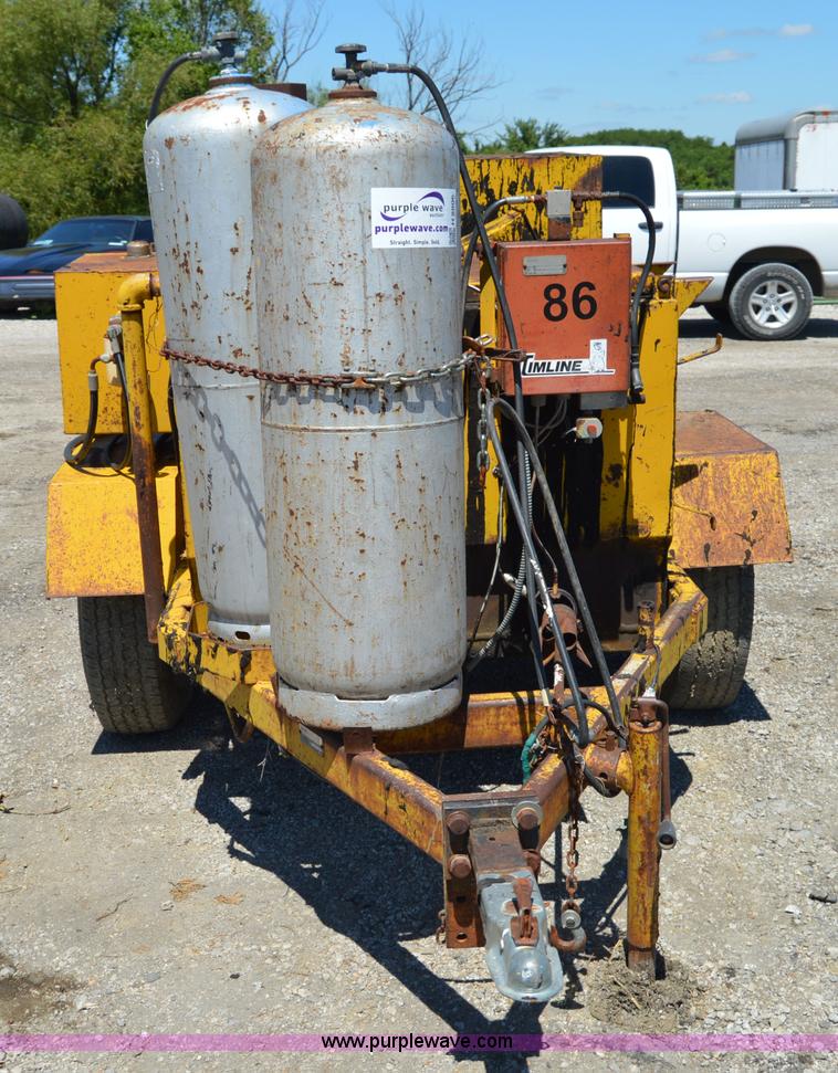 image for item H2806 Cimline asphalt crack fill trailer