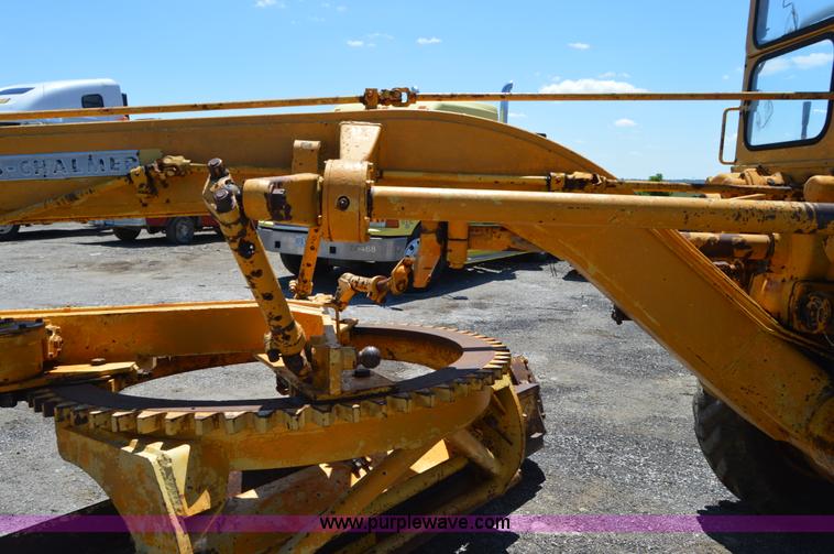 image for item H2810 Allis Chalmers M100 rigid motor grader