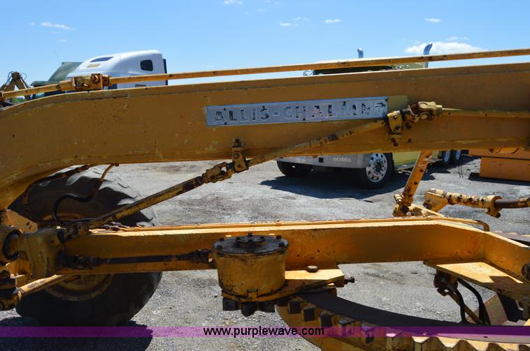 image for item H2810 Allis Chalmers M100 rigid motor grader