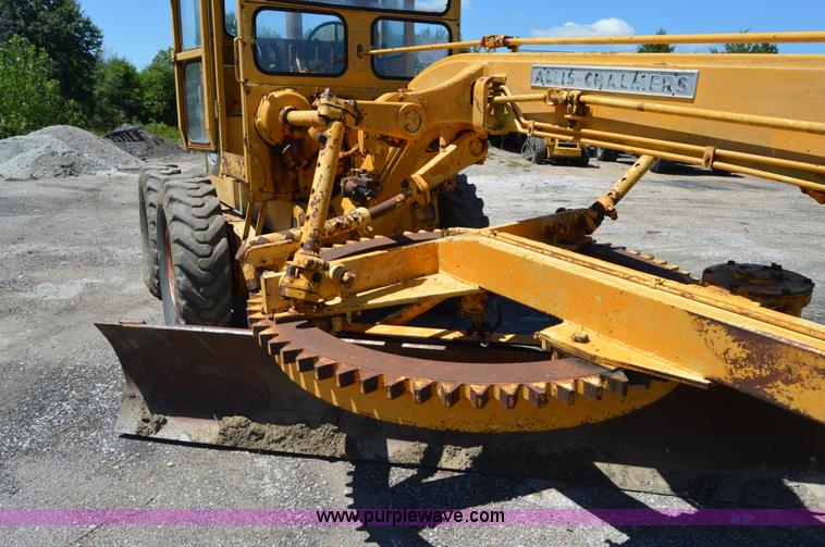 image for item H2810 Allis Chalmers M100 rigid motor grader