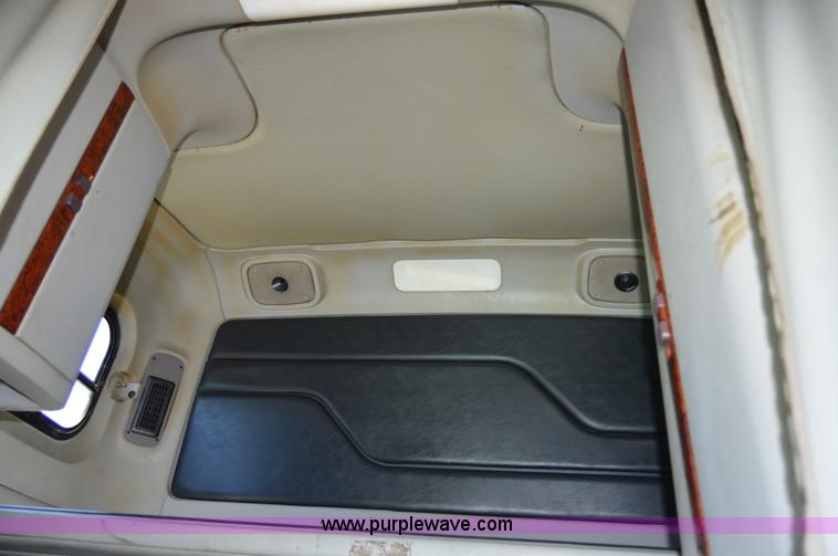 image for item H2815 1997 Freightliner Century Class semi truck