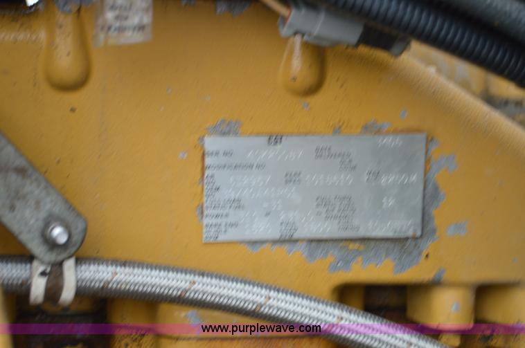 image for item H2816 1994 Kenworth T800 dump truck