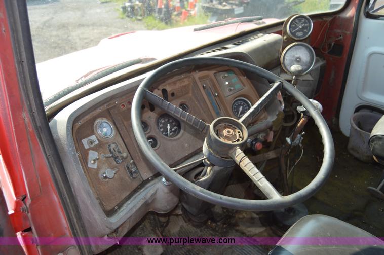 image for item H2819 1979 Ford 800 oil distributor