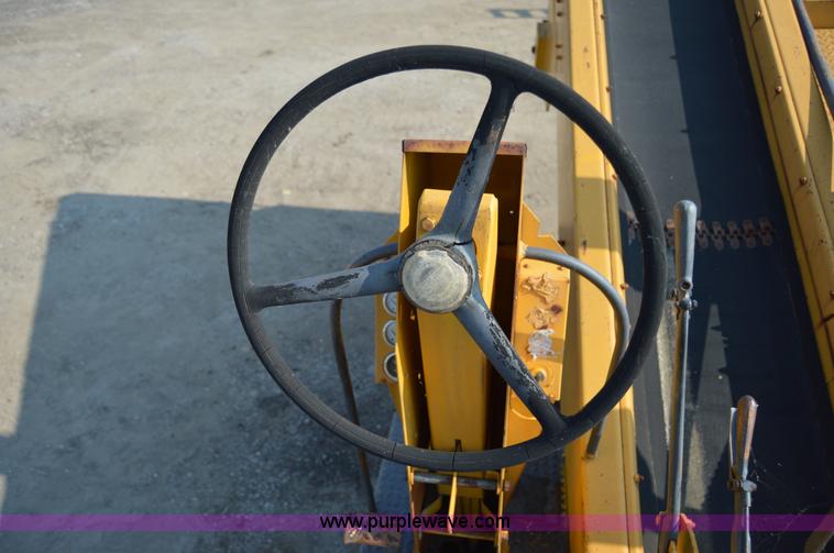 image for item H2821 Spread Master power spreader