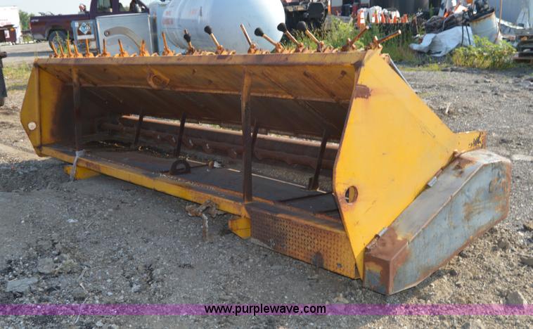 image for item H2821 Spread Master power spreader