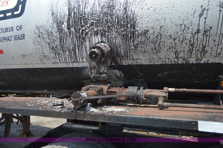 image for item H2825 1970 MCCO Taylor seal coat trailer