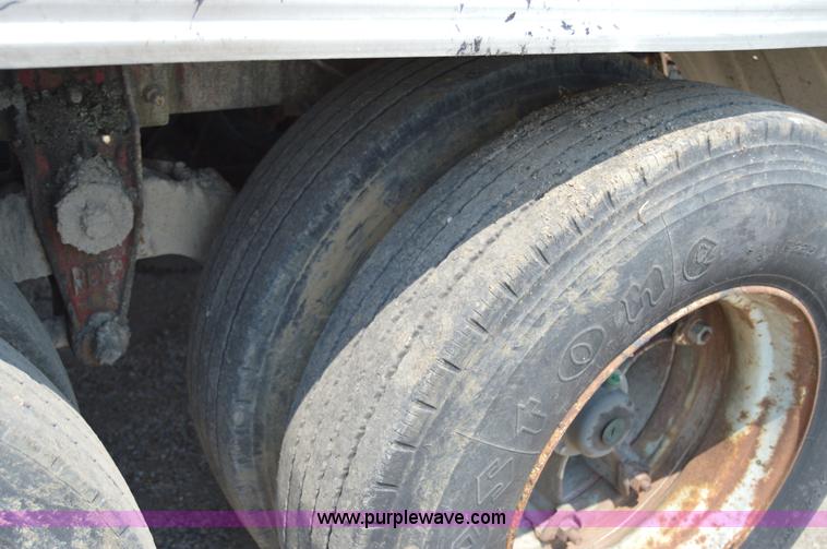 image for item H2825 1970 MCCO Taylor seal coat trailer