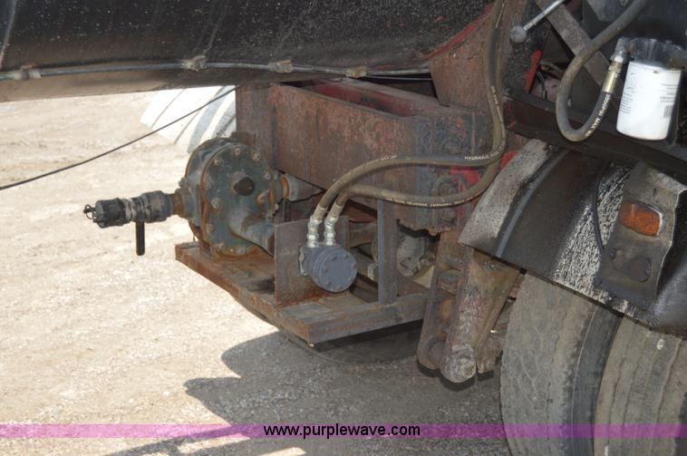 image for item H2825 1970 MCCO Taylor seal coat trailer