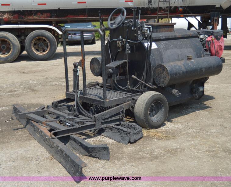 image for item H2826 Wilson 300 gallon squeegee buggy