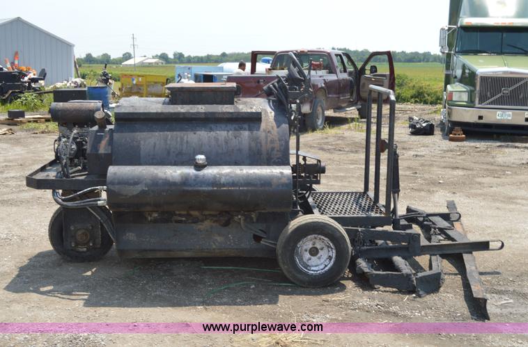 image for item H2826 Wilson 300 gallon squeegee buggy