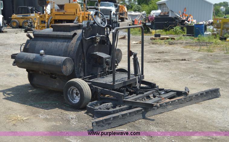 image for item H2826 Wilson 300 gallon squeegee buggy