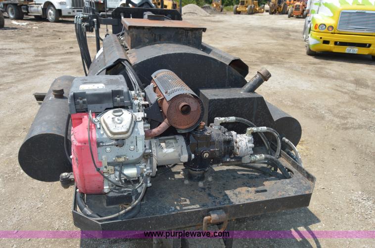 image for item H2826 Wilson 300 gallon squeegee buggy