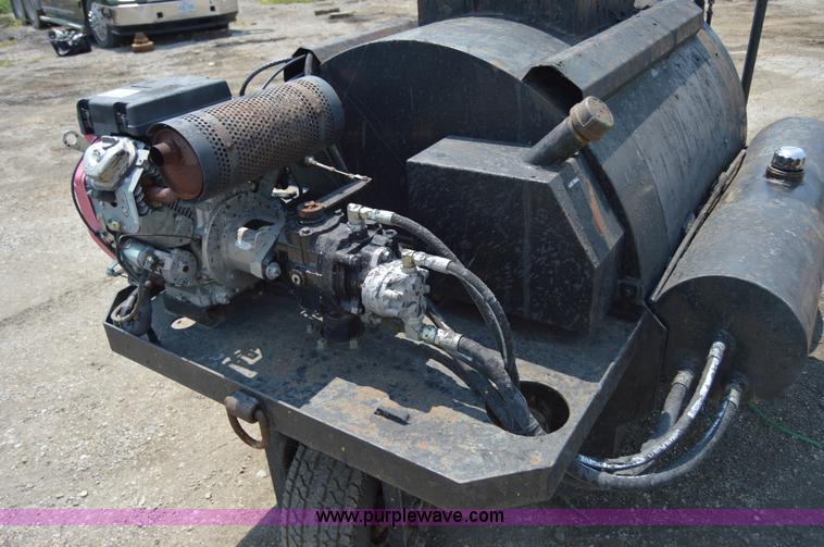 image for item H2826 Wilson 300 gallon squeegee buggy