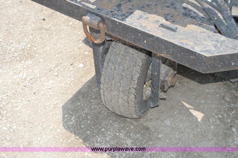 image for item H2826 Wilson 300 gallon squeegee buggy