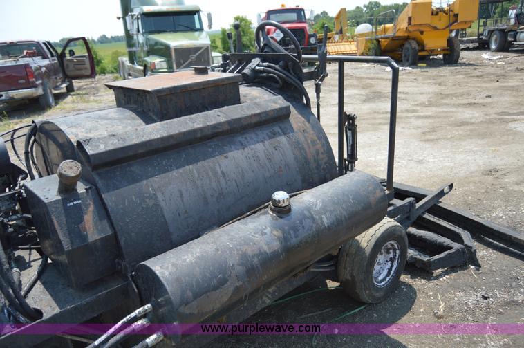 image for item H2826 Wilson 300 gallon squeegee buggy