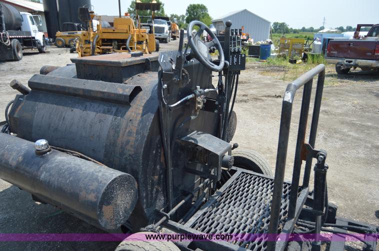 image for item H2826 Wilson 300 gallon squeegee buggy