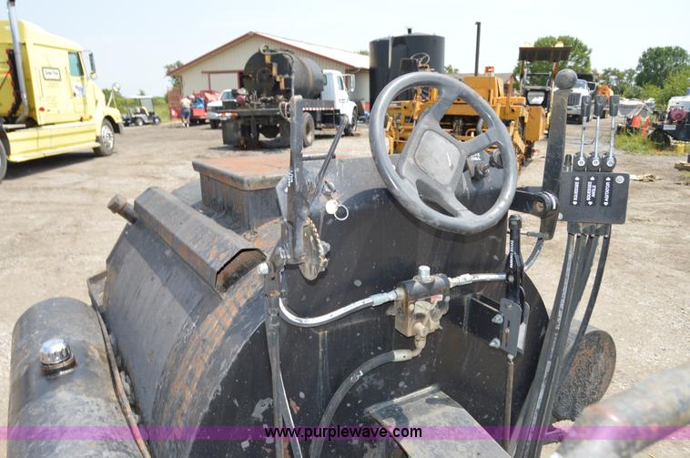 image for item H2826 Wilson 300 gallon squeegee buggy