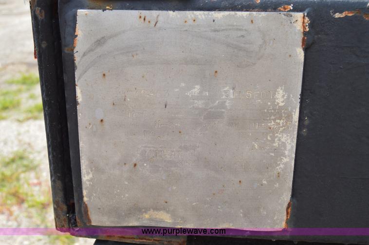 image for item H2832 1969 Trailmobile B31N5EDT tank trailer