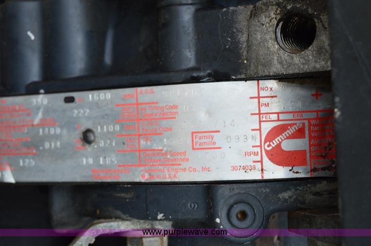 image for item H2834 1992 Kenworth T600 dump truck