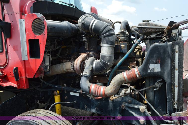 image for item H2834 1992 Kenworth T600 dump truck