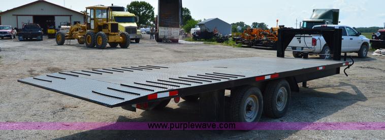 image for item H2839 2011 Shop Built gooseneck trailer