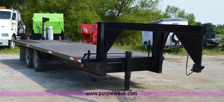 image for item H2839 2011 Shop Built gooseneck trailer