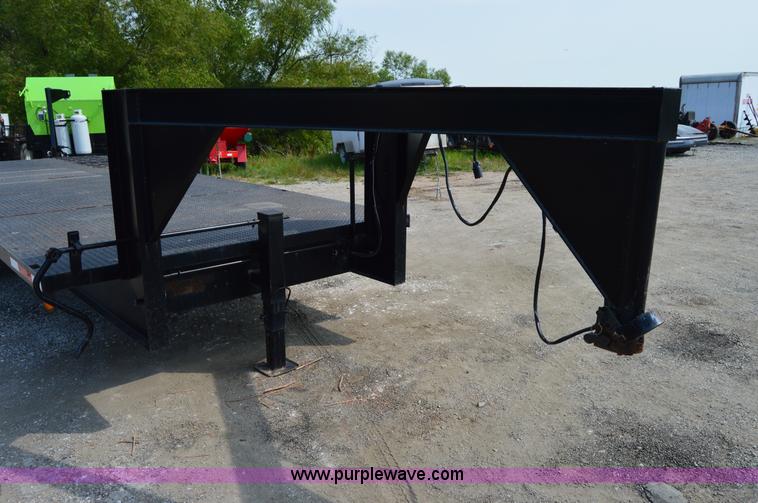 image for item H2839 2011 Shop Built gooseneck trailer