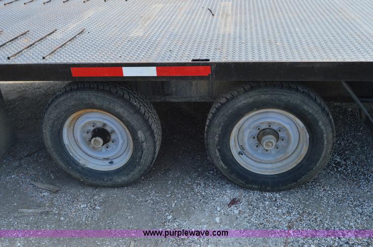 image for item H2839 2011 Shop Built gooseneck trailer