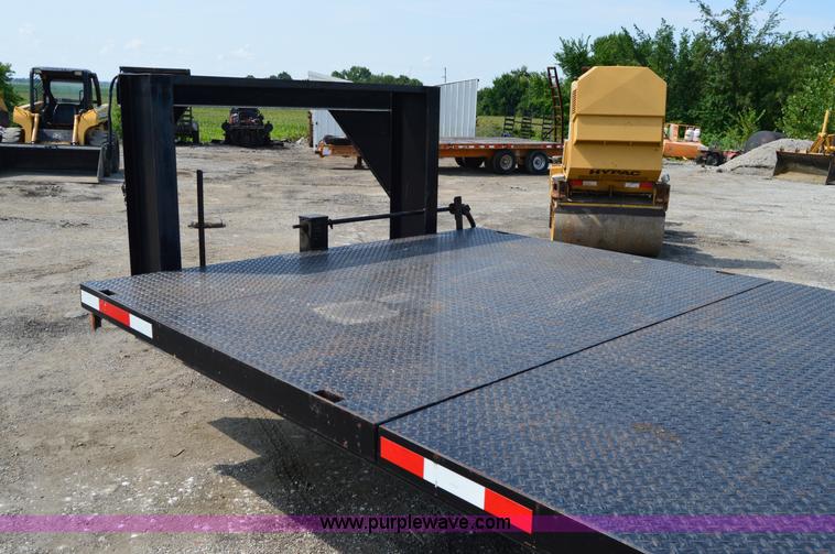 image for item H2839 2011 Shop Built gooseneck trailer