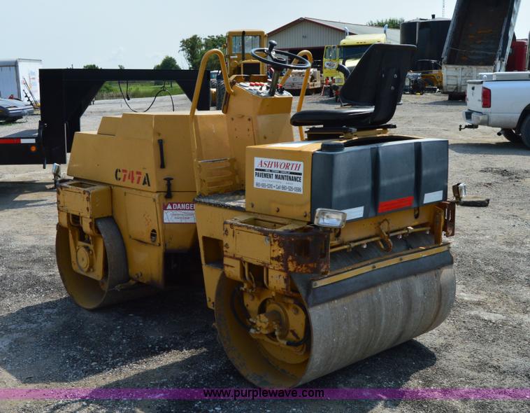 image for item H2840 Hypac C747A vibratory roller