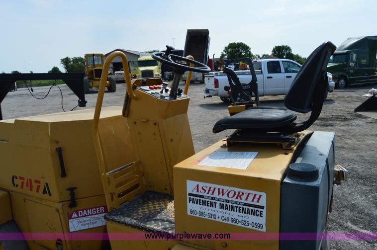 image for item H2840 Hypac C747A vibratory roller