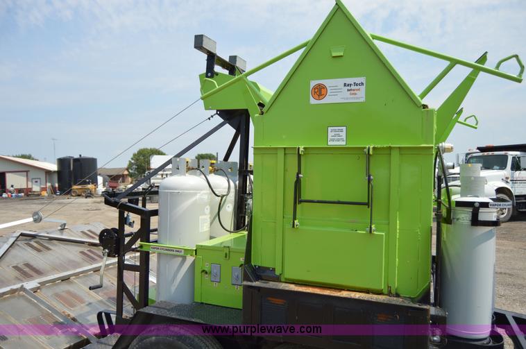 image for item H2842 2012 Raytech two ton mini combo infrared asphalt heater/reclaimer