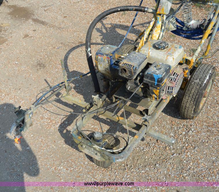 image for item H2843 Graco Line Laser paint stripper