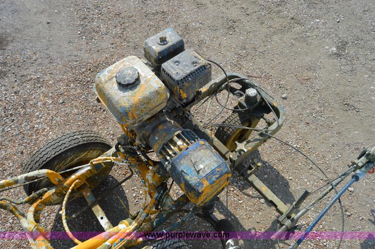 image for item H2843 Graco Line Laser paint stripper