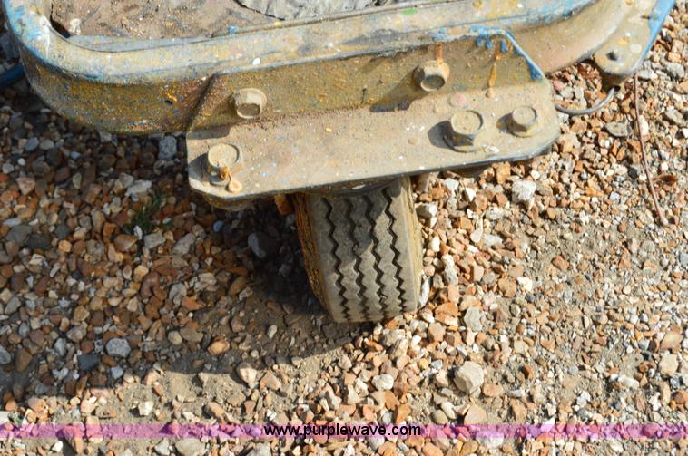 image for item H2844 Graco Line Laser paint stripper