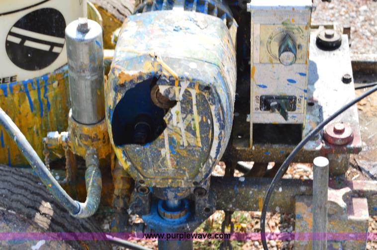 image for item H2844 Graco Line Laser paint stripper