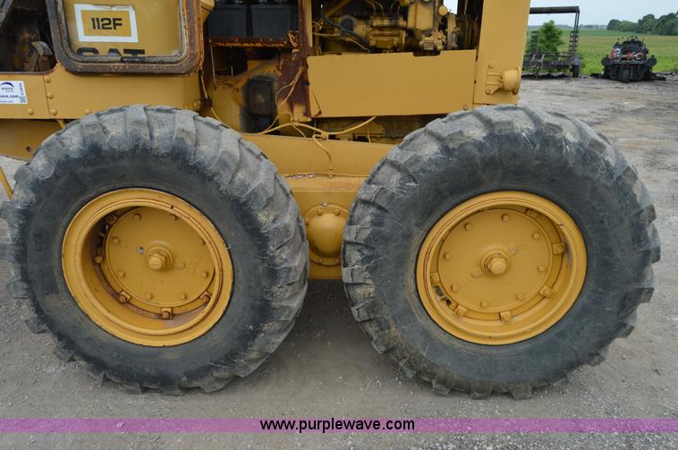 image for item H2846 1966 Caterpillar 112F rigid motor grader