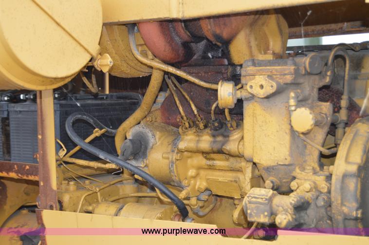 image for item H2846 1966 Caterpillar 112F rigid motor grader