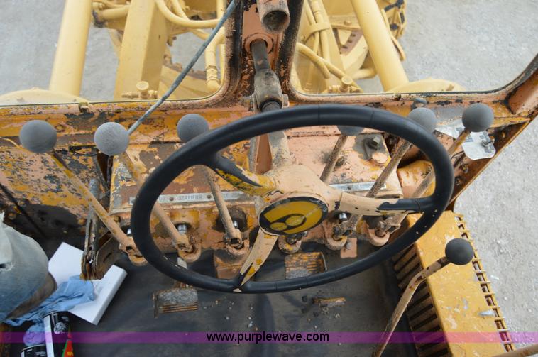 image for item H2846 1966 Caterpillar 112F rigid motor grader