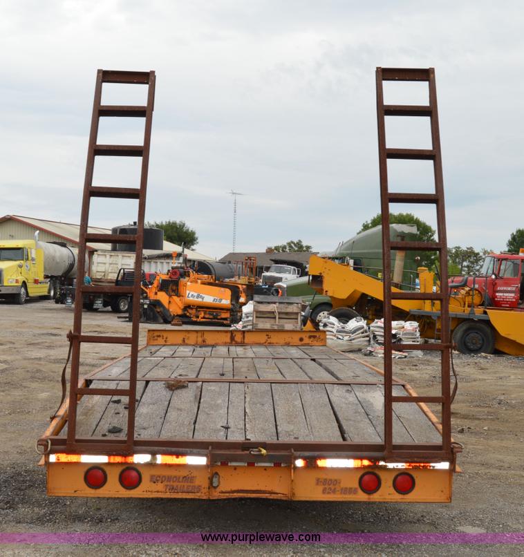 image for item H2847 1994 Econoline MP423DE trailer