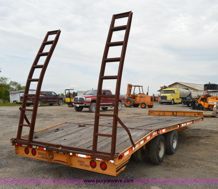 image for item H2847 1994 Econoline MP423DE trailer