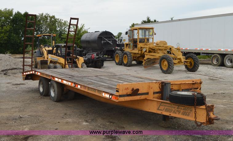 image for item H2847 1994 Econoline MP423DE trailer