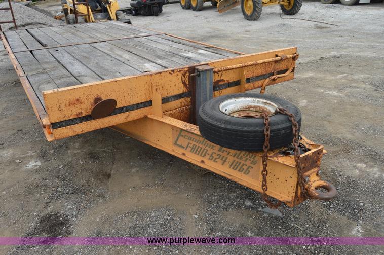 image for item H2847 1994 Econoline MP423DE trailer