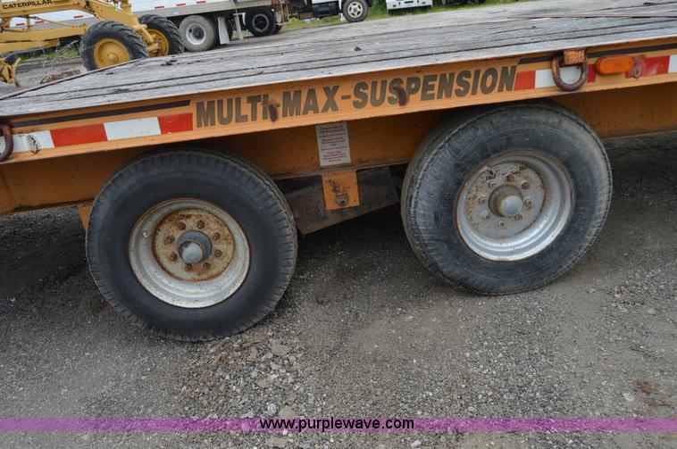 image for item H2847 1994 Econoline MP423DE trailer