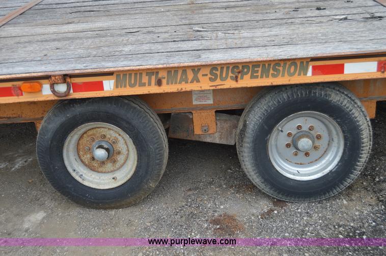 image for item H2847 1994 Econoline MP423DE trailer