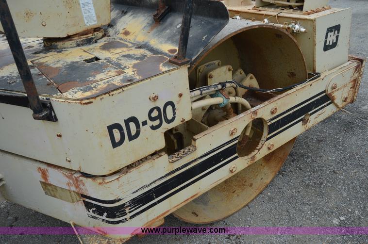 image for item H2848 1990 Ingersoll Rand DD90 articulating vibratory roller