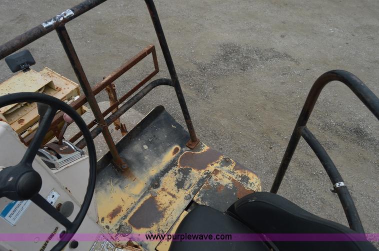 image for item H2848 1990 Ingersoll Rand DD90 articulating vibratory roller